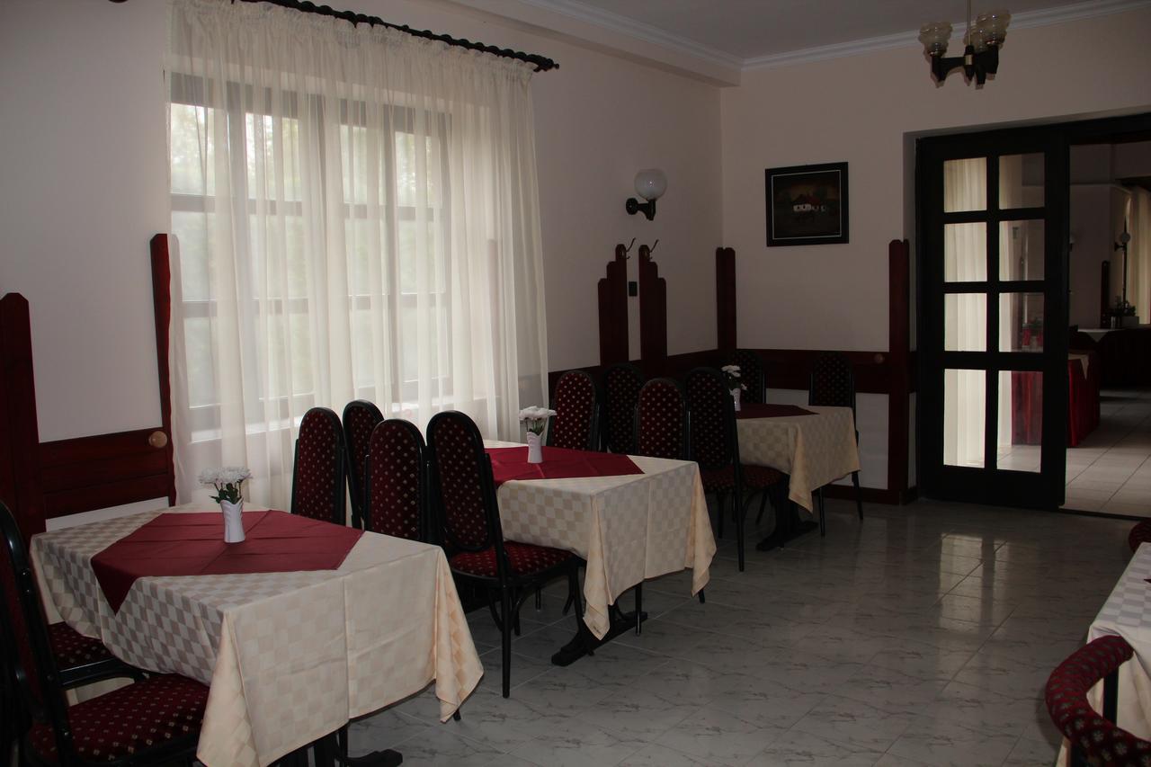 Hajdúszoboszló Karikas Hotel מראה חיצוני תמונה