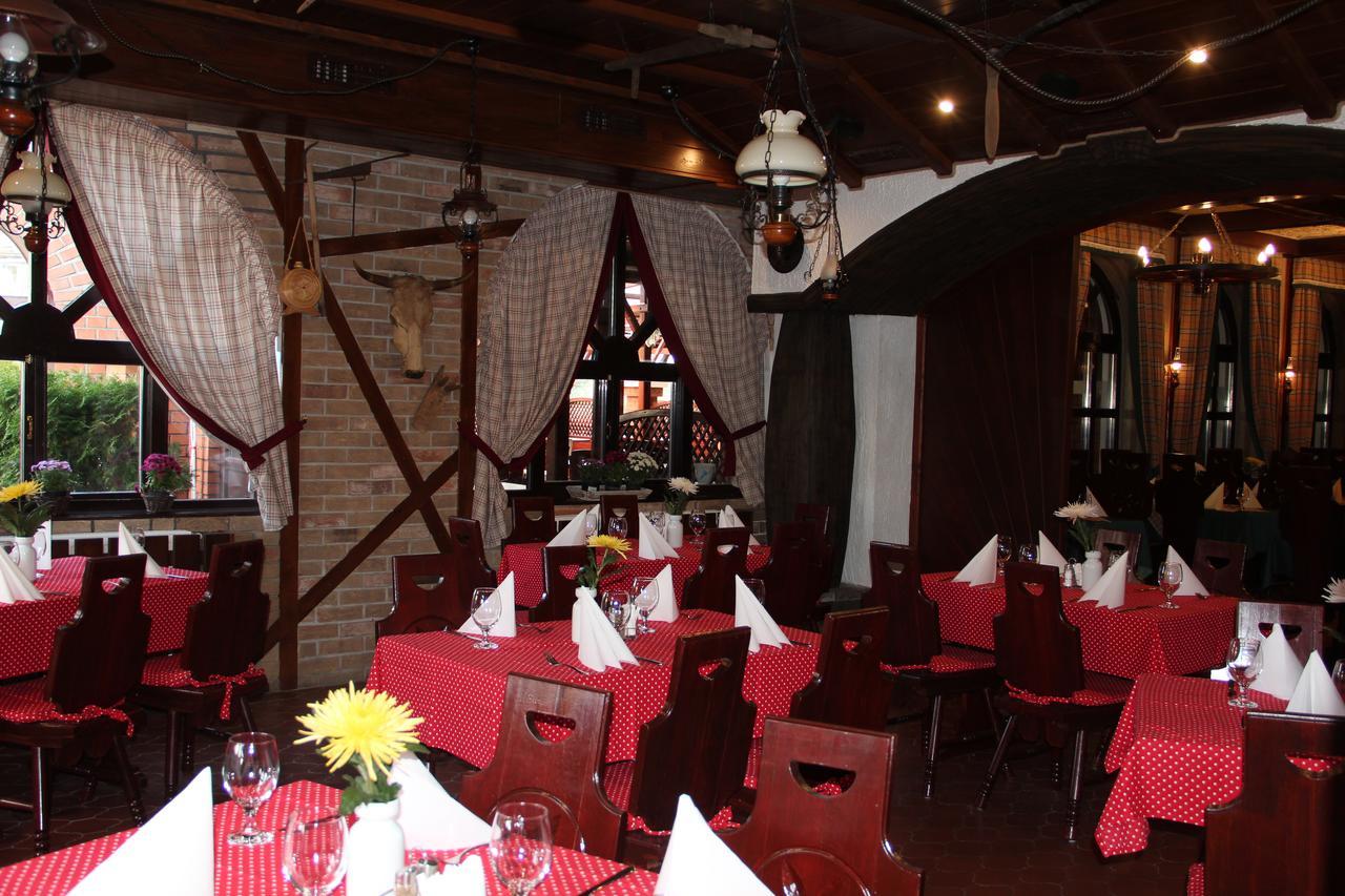 Hajdúszoboszló Karikas Hotel מראה חיצוני תמונה